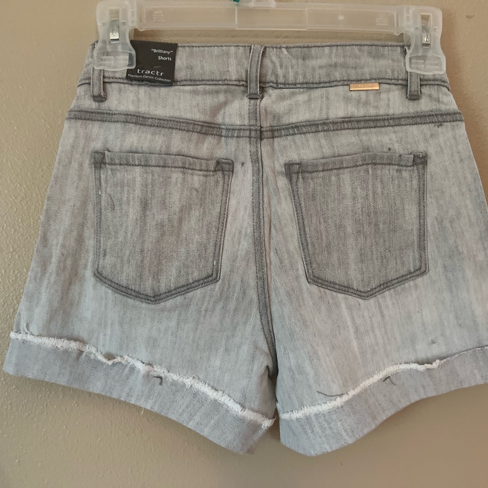 Tractr Gray Jean Shorts Distressed Cut-Off Style - Picture 2 of 3